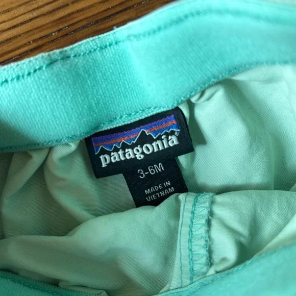 Patagonia Colorful Kids' swim T-Shirt and Shorts Set 3-6 months - Picture 7 of 10